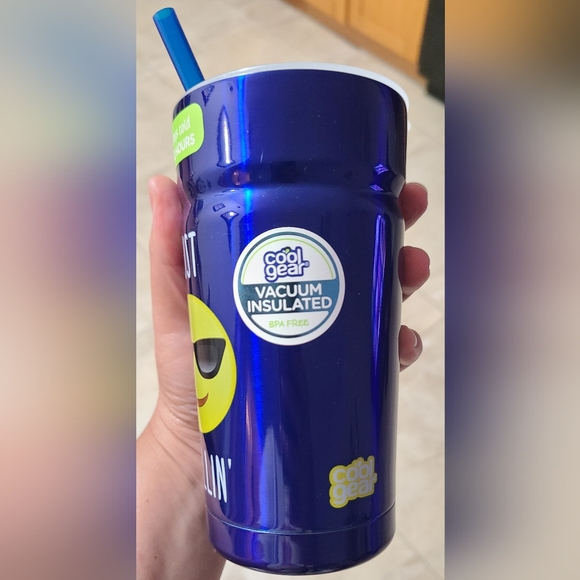 Kids insulated cup with straw - Picture 3 of 5